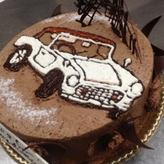 好きなレトロカーをチョコケーキ風に